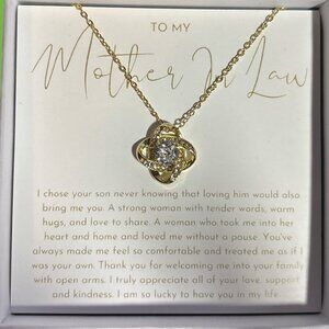 BAE & FRIENDS - Mother-in-law Love Knot 18K plated Necklace with gift box NEW